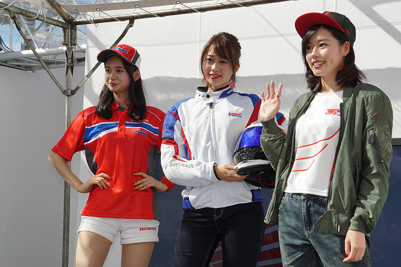 ライティングファッションを紹介したホンダブース