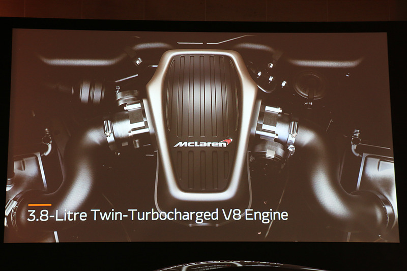 エンジンの出力向上と徹底した軽量化で卓越した加速性能を発揮