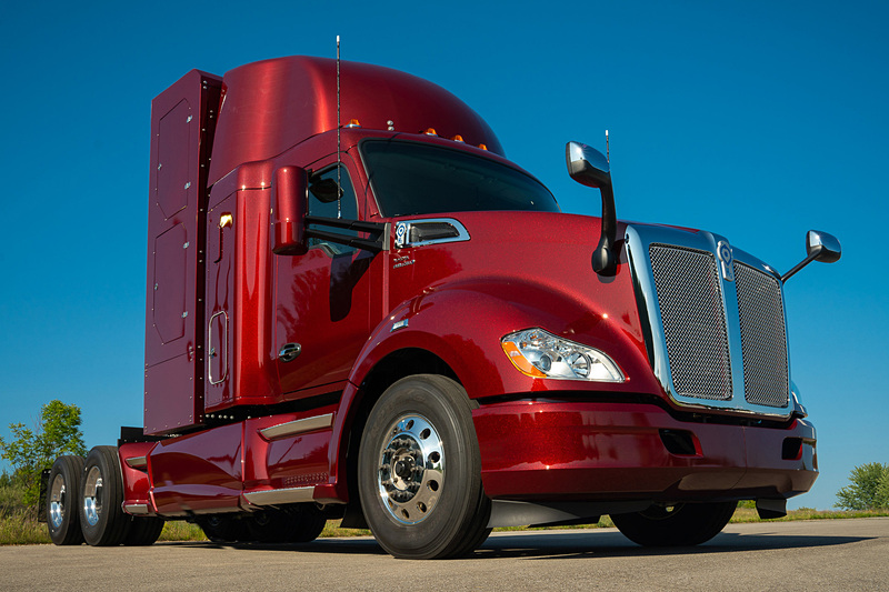 FC大型商用トラックの改良型モデル