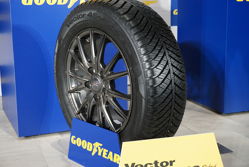 2016年にサイズ展開を拡充したベクター フォー シーズンズ ハイブリッド