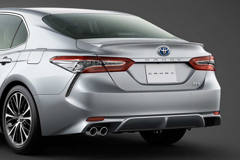 リアスポイラー