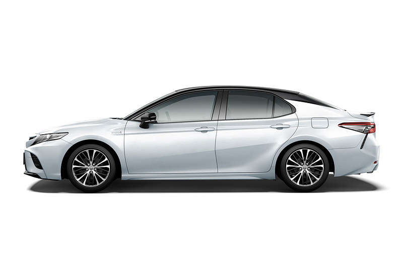 「アティチュードブラックマイカ×プラチナホワイトパールマイカ」