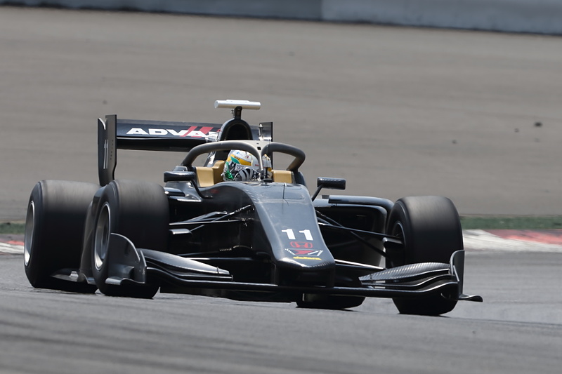 「SF19（ホンダエンジン搭載車）」のテスト風景。TEAM MUGENが担当し、山本尚貴選手がステアリングを握った