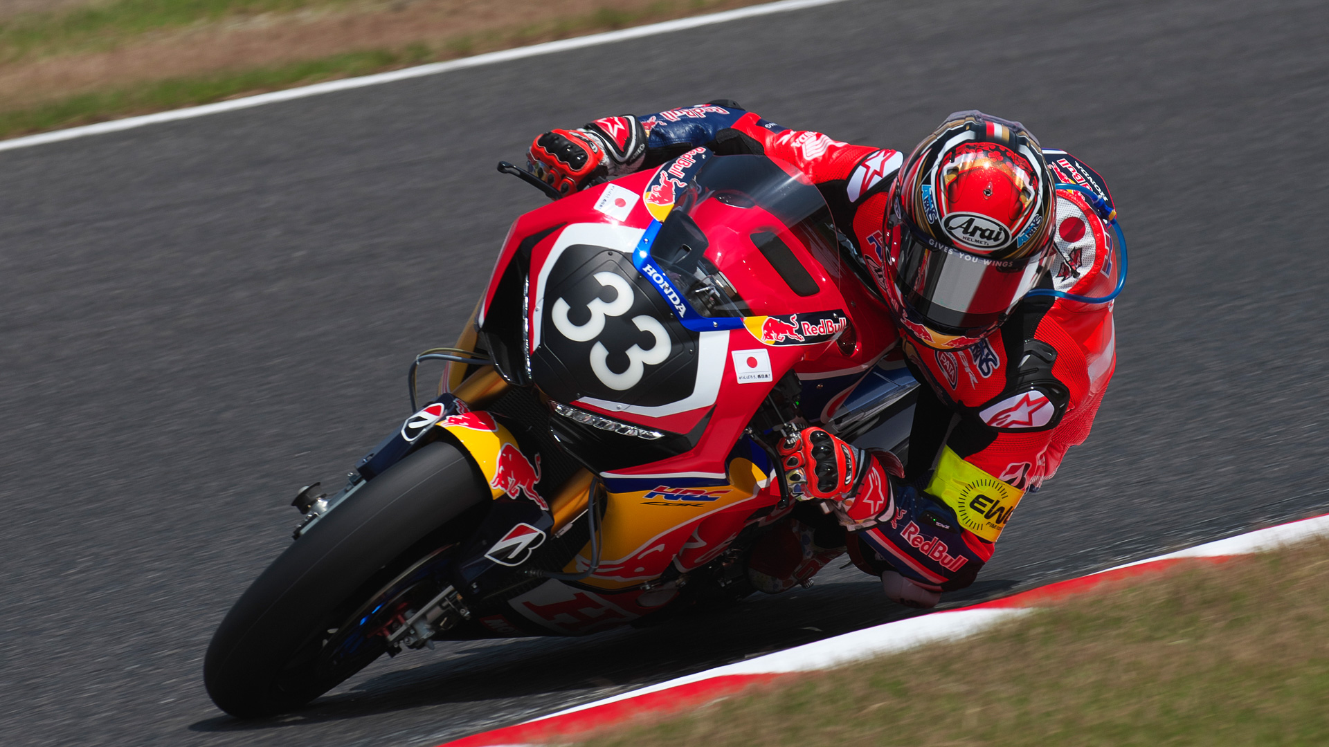 鈴鹿サーキットで7月26日～29日に開催された「2017-2018 FIM世界耐久選手権最終戦“コカ･コーラ”鈴鹿8時間耐久ロードレース第41回大会」