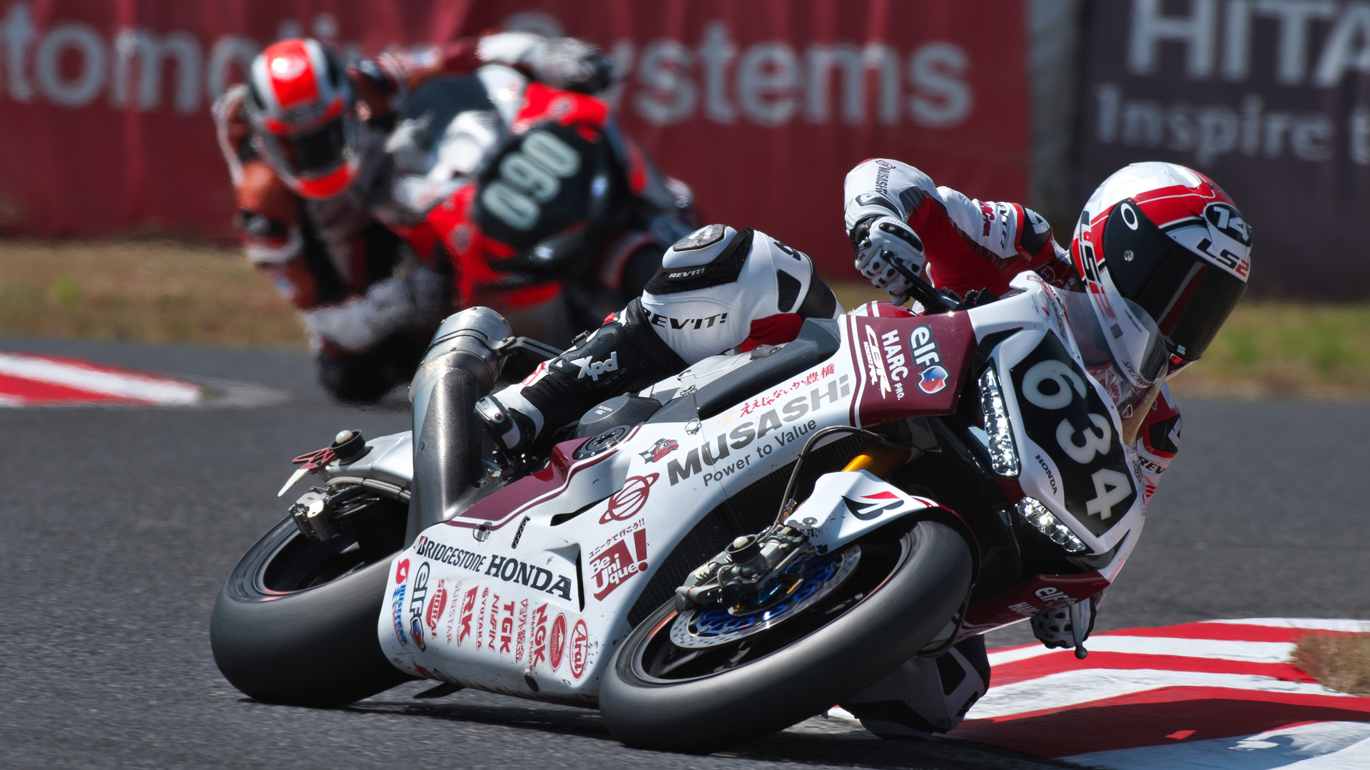 鈴鹿サーキットで7月26日～29日に開催された「2017-2018 FIM世界耐久選手権最終戦“コカ･コーラ”鈴鹿8時間耐久ロードレース第41回大会」