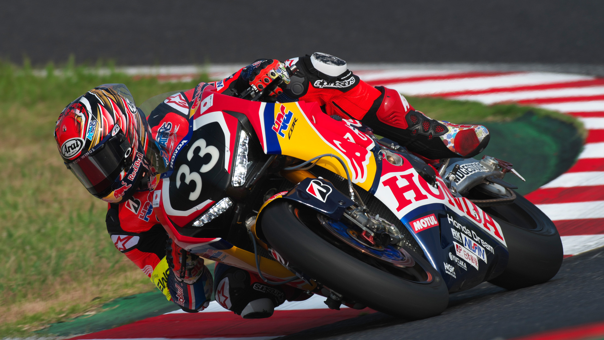 鈴鹿サーキットで7月26日～29日に開催された「2017-2018 FIM世界耐久選手権最終戦“コカ･コーラ”鈴鹿8時間耐久ロードレース第41回大会」