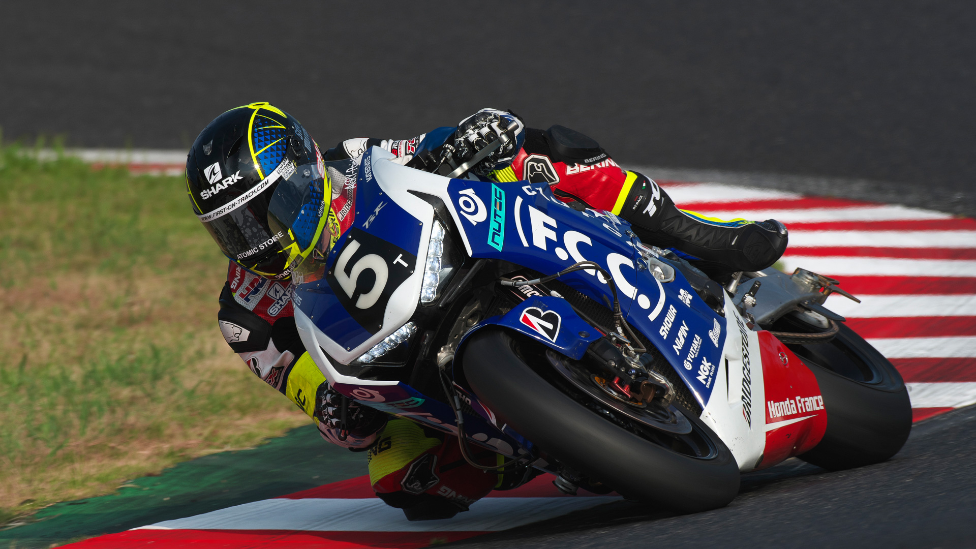 鈴鹿サーキットで7月26日～29日に開催された「2017-2018 FIM世界耐久選手権最終戦“コカ･コーラ”鈴鹿8時間耐久ロードレース第41回大会」