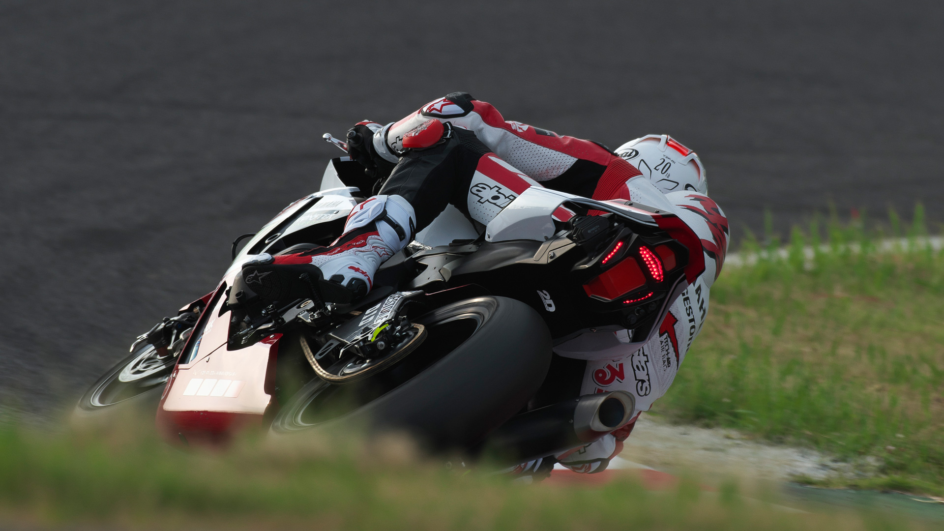 鈴鹿サーキットで7月26日～29日に開催された「2017-2018 FIM世界耐久選手権最終戦“コカ･コーラ”鈴鹿8時間耐久ロードレース第41回大会」