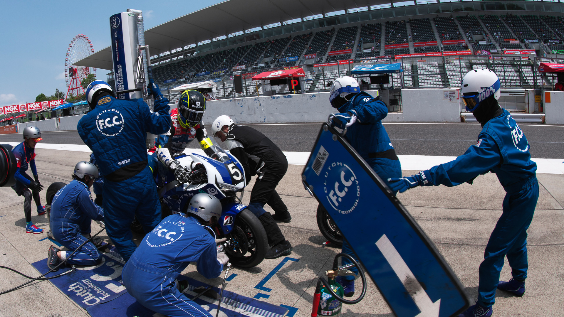 鈴鹿サーキットで7月26日～29日に開催された「2017-2018 FIM世界耐久選手権最終戦“コカ･コーラ”鈴鹿8時間耐久ロードレース第41回大会」