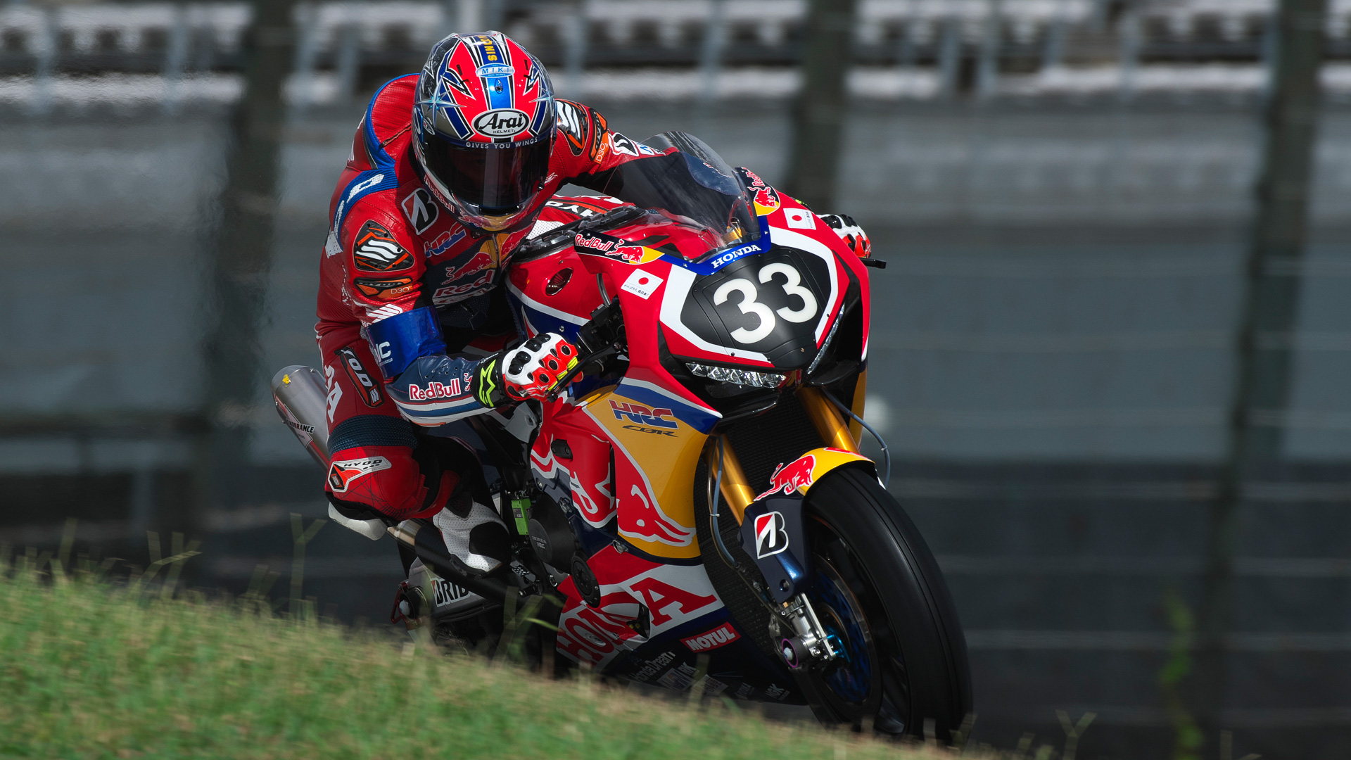 鈴鹿サーキットで7月26日～29日に開催された「2017-2018 FIM世界耐久選手権最終戦“コカ･コーラ”鈴鹿8時間耐久ロードレース第41回大会」