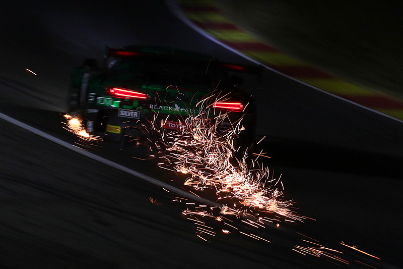 夕闇のオ・ルージュ