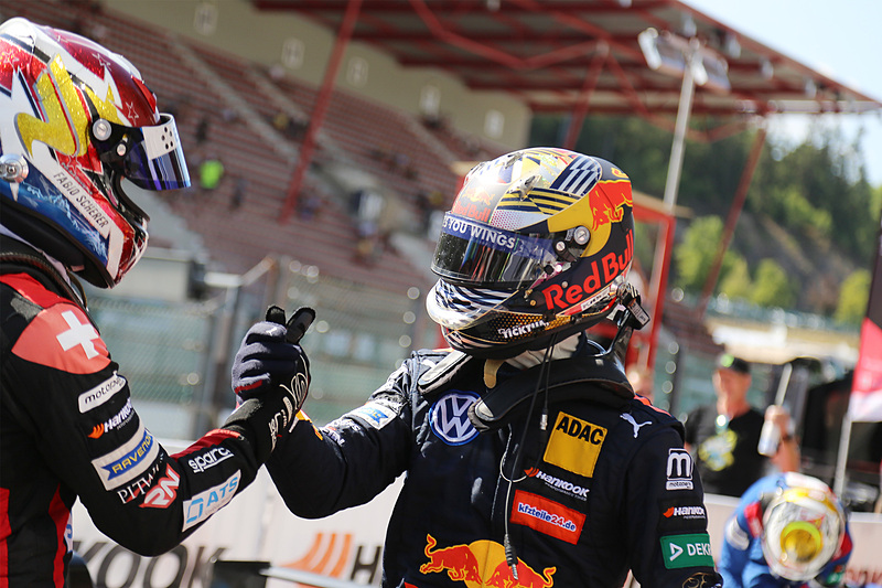 ダニエル・ティンクテュム（右）とファビオ・シェレー