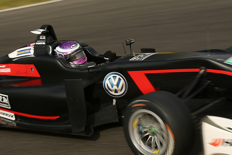 16位でレースを終えた佐藤万璃音