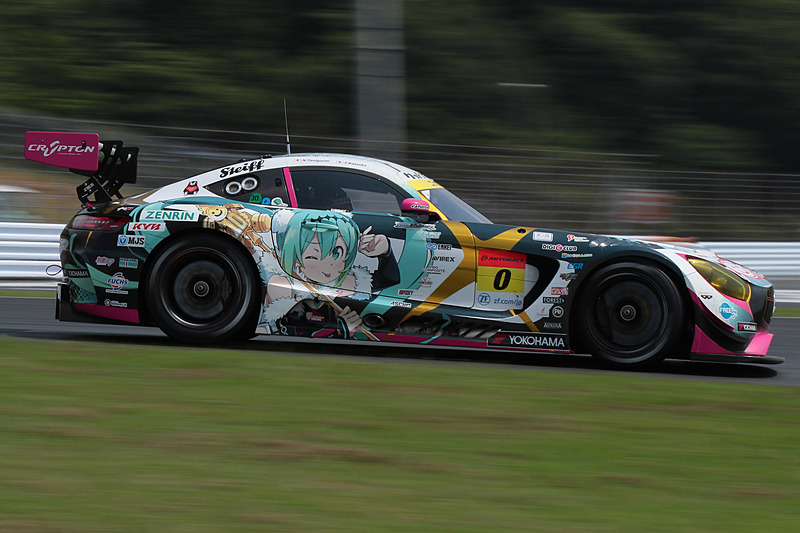 4位は0号車 グッドスマイル 初音ミク AMG（谷口信輝/片岡龍也組、YH）