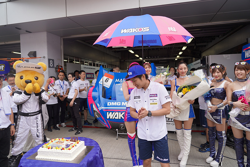主役がようやく登場