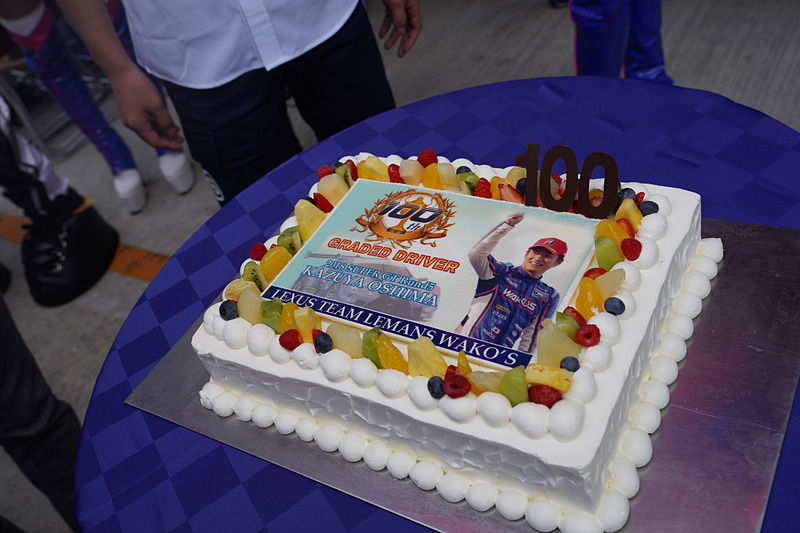 100戦を記念したケーキ