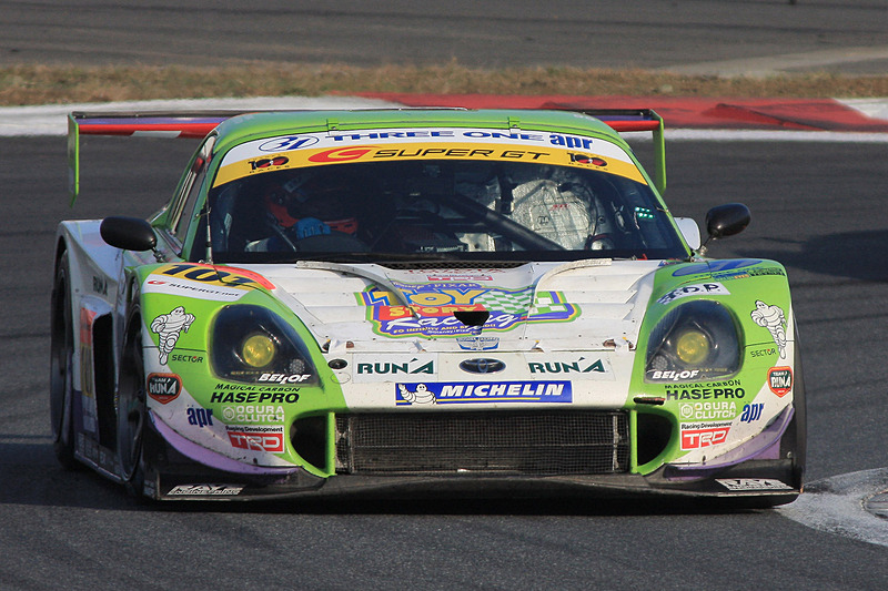 デビュー2年目には石浦宏明選手と組み、101号車 TOY STORY apr MR-SでGT300クラスチャンピオンになった