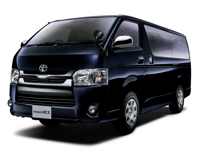 「レジアスエース」の特別仕様車「スーパーGL“DARK PRIME II”」（標準ボディ）