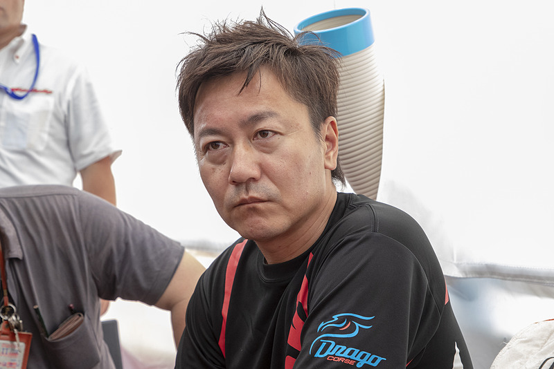 チョン監督からセットアップについて説明があった。富士での2回目のレースということで、前回問題があった部分を見直してきたとのこと。2018年からの参戦でデータのないNSX GT3にとって、初めて前のレースで得たデータが生かせるはずのレースだったのだ