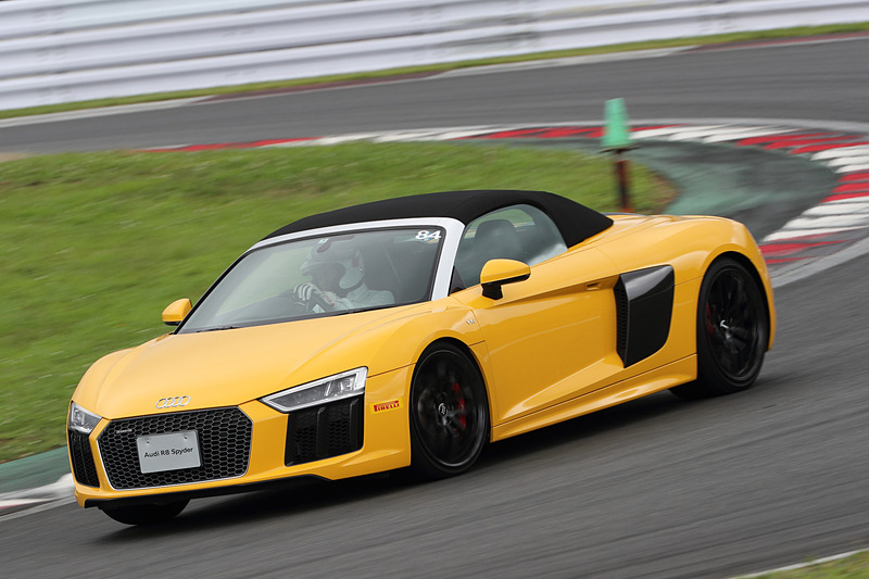 富士スピードウェイで行なわれたAudi Sportのラインアップ試乗会。R8、TT RS、RS 5、RS 3といった高性能モデルをフルコースで試乗できた