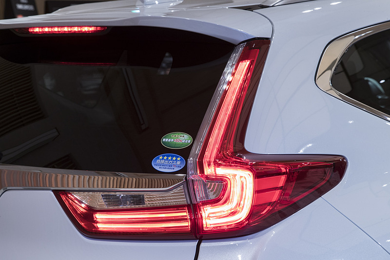 リアコンビネーションランプの点灯パターン