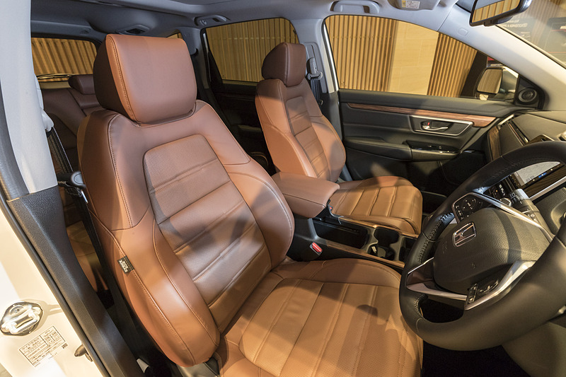 5人乗り仕様のシート