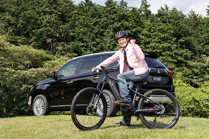 会場ではパナソニックの電動アシストスポーツバイクが展示され、試乗することもできた