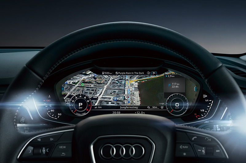 12.3インチ液晶ディスプレイを用いる「バーチャルコックピット」などを装備して快適・安全装備を充実