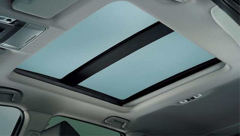 「電動パノラミックサンルーフ」はEX・Masterpiece、HYBRID EX・Masterpieceの専用装備