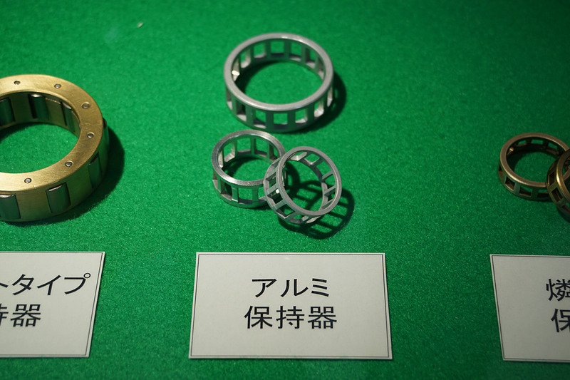 生産品目の歴史を紹介する展示