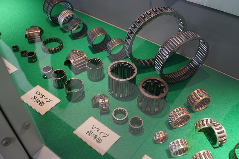 生産品目の歴史を紹介する展示