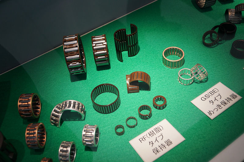 生産品目の歴史を紹介する展示