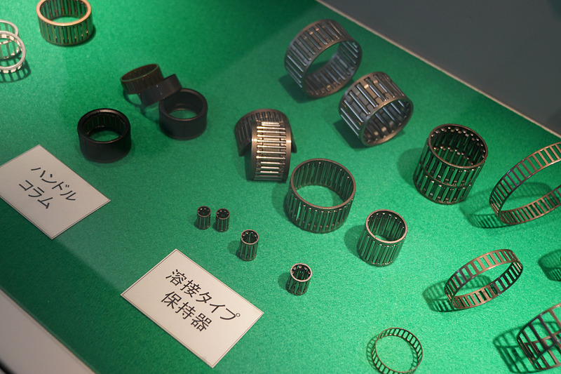 生産品目の歴史を紹介する展示