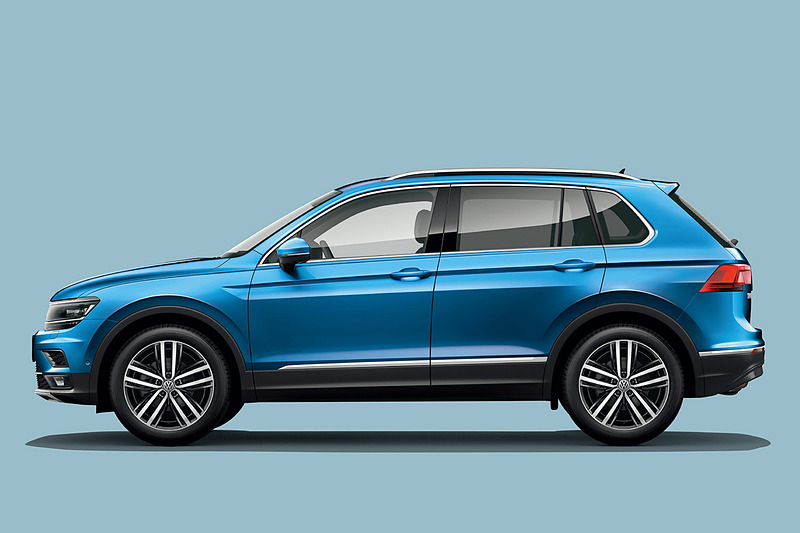 カリビアンブルー メタリック