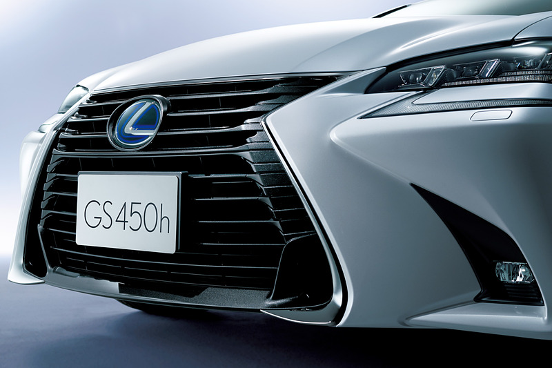 スピンドルグリル（特別仕様車専用ブラック塗装）