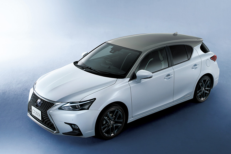 CT200h 特別仕様車“Black Sequence”