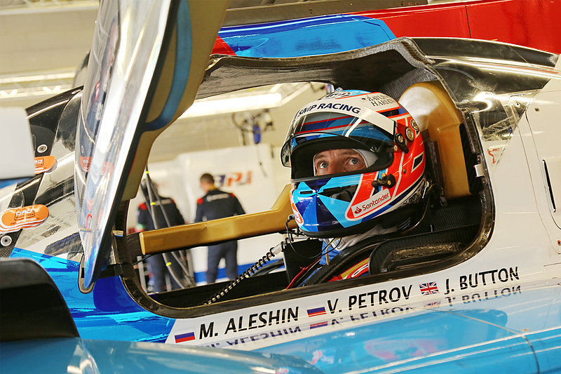 SMP RACING 11号車のジェンソン・バトン