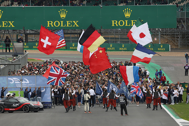 スタート前のセレモニー