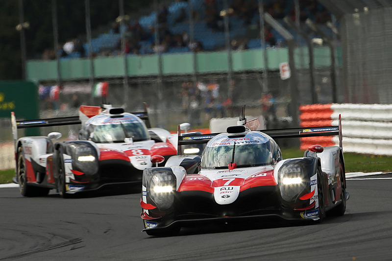 トヨタ 7号車、8号車