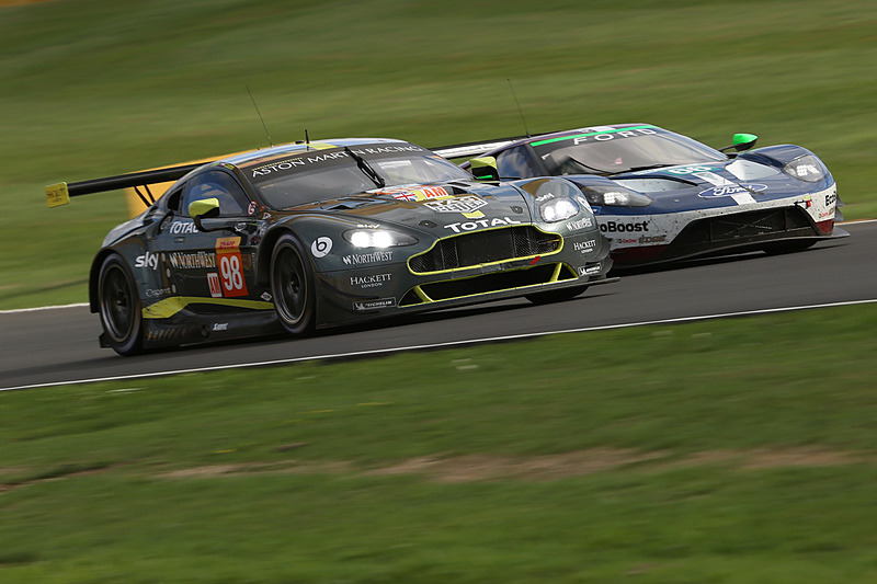 アストンマーティンとフォードの争い