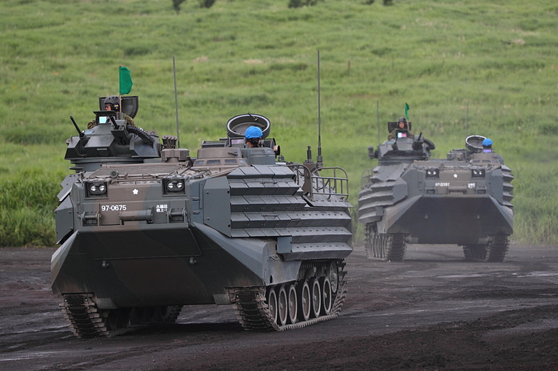 戦車・装甲車だけでも約80両が参加する富士総合火力演習