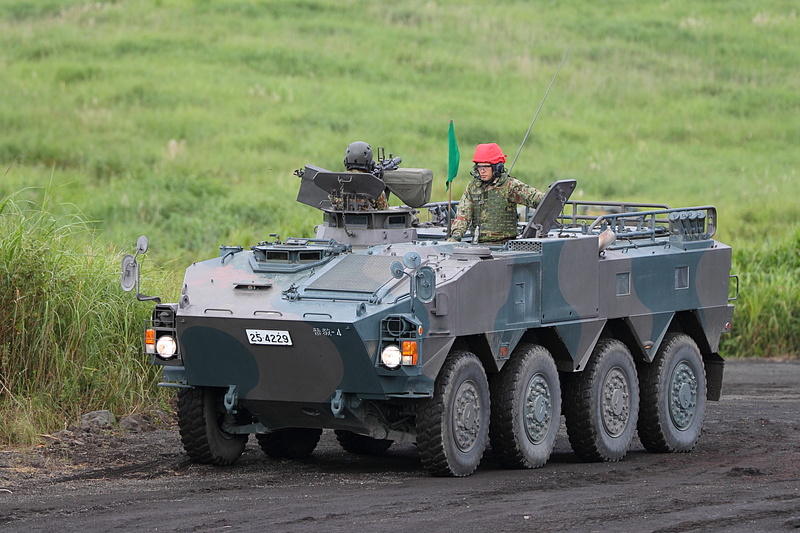 96式装輪装甲車