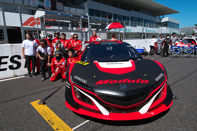 34号車 Modulo Drago CORSE（Honda NSX GT3、道上龍/大津弘樹/小暮卓史組）