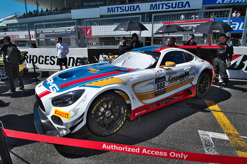 888号車 Mercedes-AMG Team GruppeM Racing（Mercedes-AMG GT3、ラファエル・マルチェッロ/マロ・エンゲル/トリスタン・ヴォーティエ組）