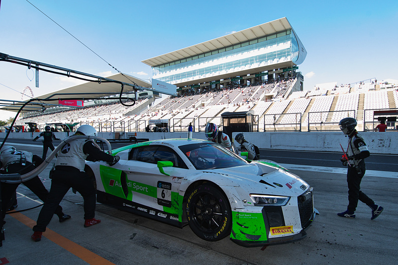 6号車 Audi Sport Team Absolute Racing（Audi R8 LMS GT3、マルクス・ウィンケルホック/クリストファー・ハース/ケルビン・ファン・デル・リンデ組）
