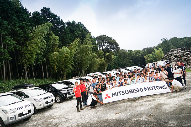 デリカ D：5オーナー限定の「PLAY THE NATURE! TOUR『クルマの学校 ラフロード篇』」が静岡県裾野市の「オールラウンドV裾野」で開催された