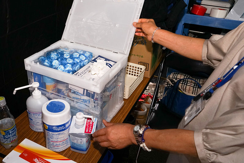 万が一に備えて救護スタッフと救護用品も準備