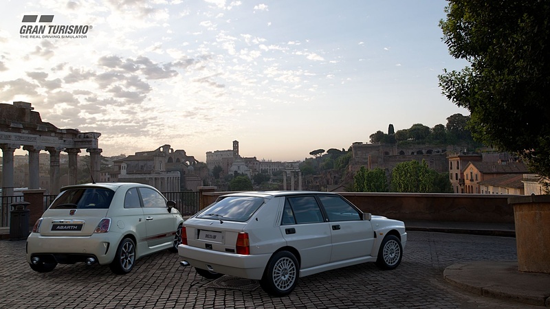 「アバルト 500 '09」（左）と「ランチア デルタ HF Integrale Evoluzione '91」（右）