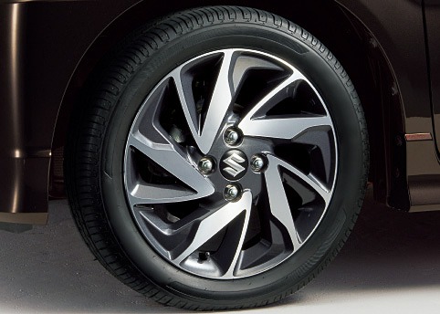 15インチタイヤ＆アルミホイール