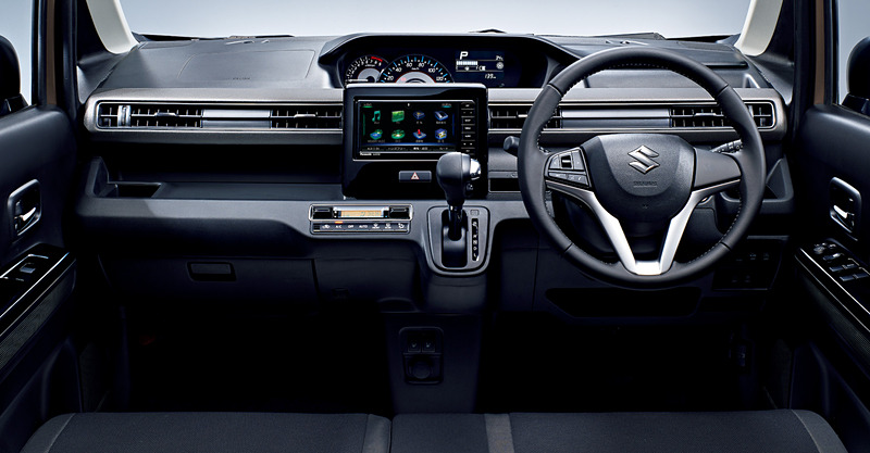 ワゴンRスティングレー 25周年記念車 HYBRID Xリミテッドのインテリア